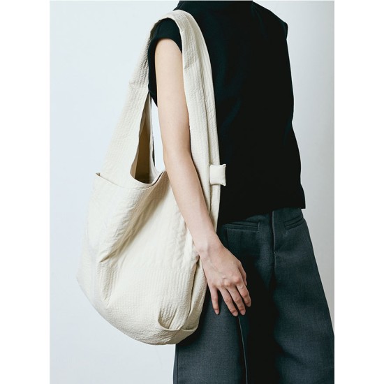 Round Tote Commuter Single Shoulder